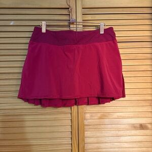 Lululemon Athletica Red Pleated Skirt size 8